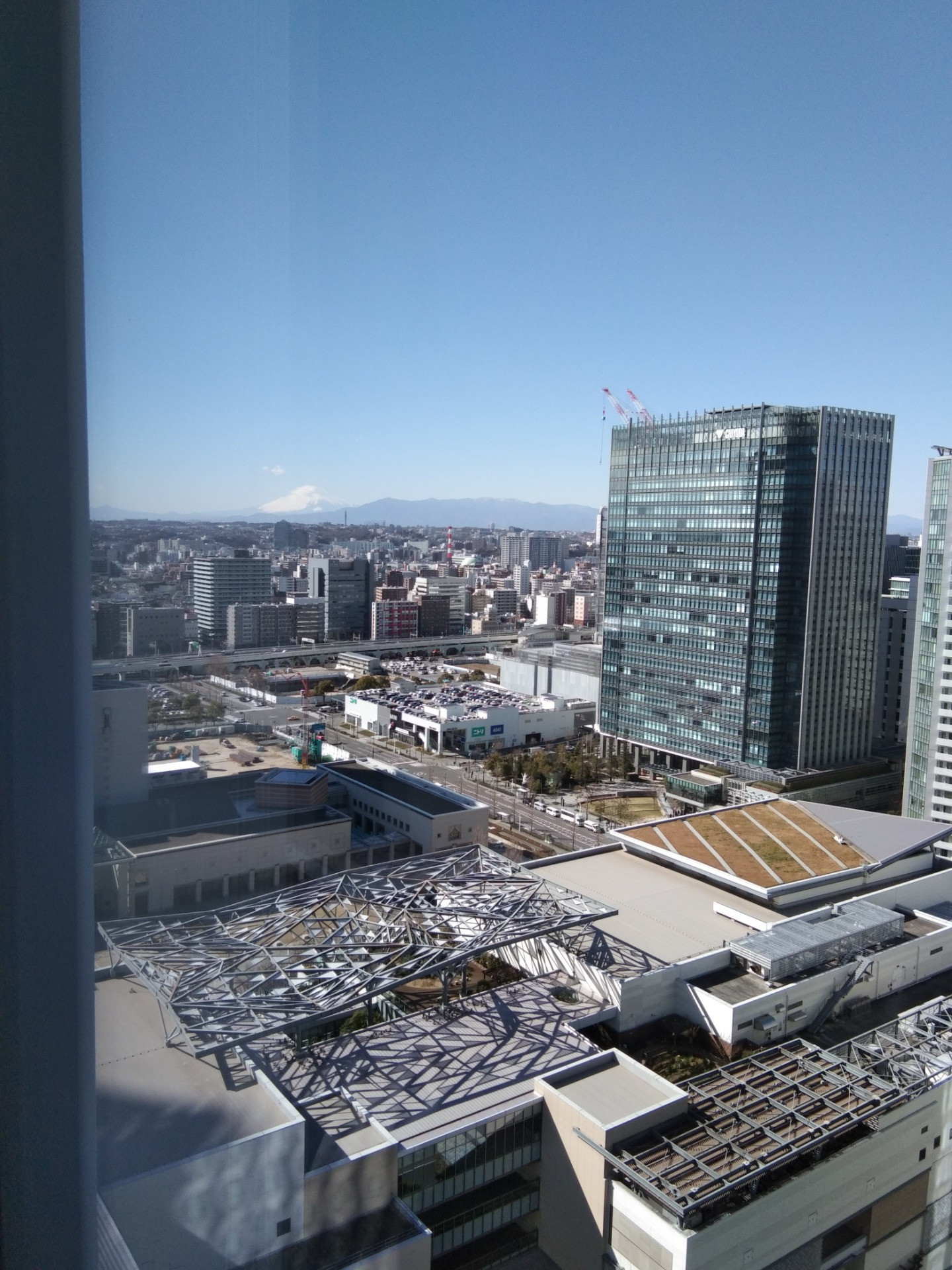 じっくり見ると富士山が見えますよ
